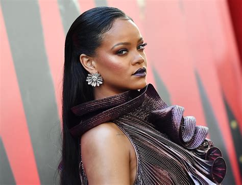 quanti anni ha rihanna